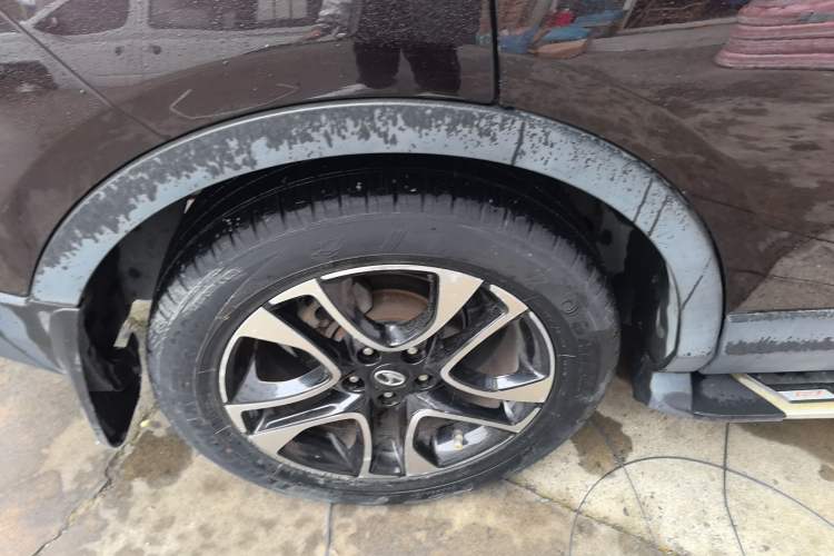 Used Soueast DX7 2018 1.5T Automatic Glory Edition Right Rear Wheel Hub