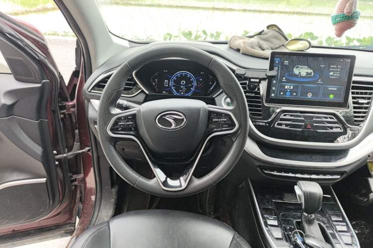 Used Soueast DX7 2018 Prime 1.8T DCT Luxury Model China V Standard Steering Wheel