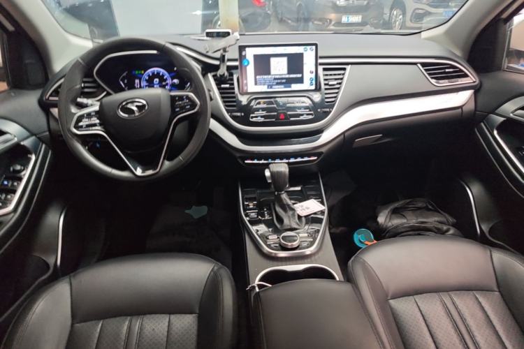 Used Soueast DX7 2018 Prime 1.5T Automatic Smart Connect Starry Sky Edition China V Standard Center Console