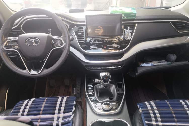 Used Soueast DX7 2018 Prime 1.5T Manual Smart Connect Starry Edition China V Standard Center Console