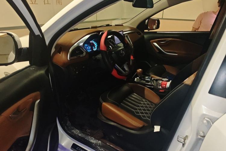 Used Soueast DX7 2018 1.5T Automatic Luxury Model Driver Seat