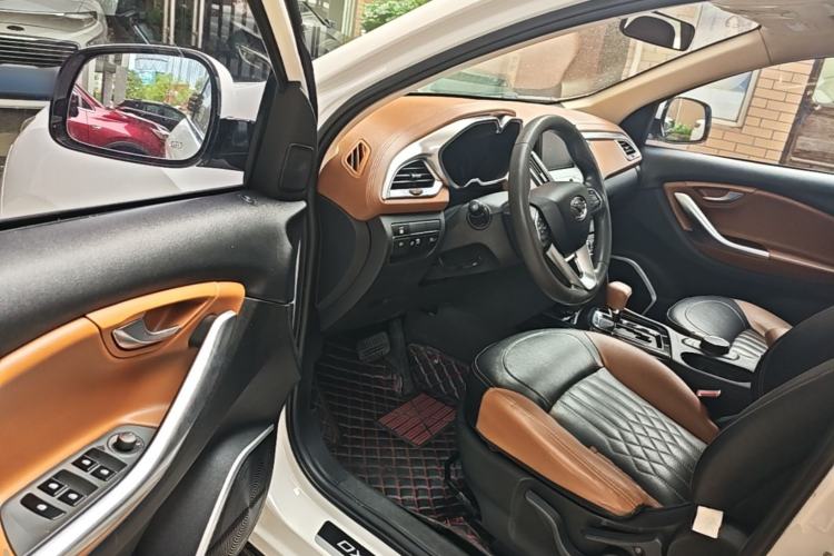 Used Soueast DX7 2018 1.5T Automatic Glory Edition Driver Seat