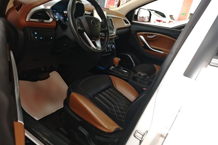 Used Soueast DX7 2018 1.5T Automatic Glory Edition Driver Seat