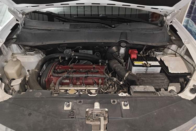 Used Soueast DX7 2018 Prime 1.8T DCT Luxury Model China V Standard Engine Bay