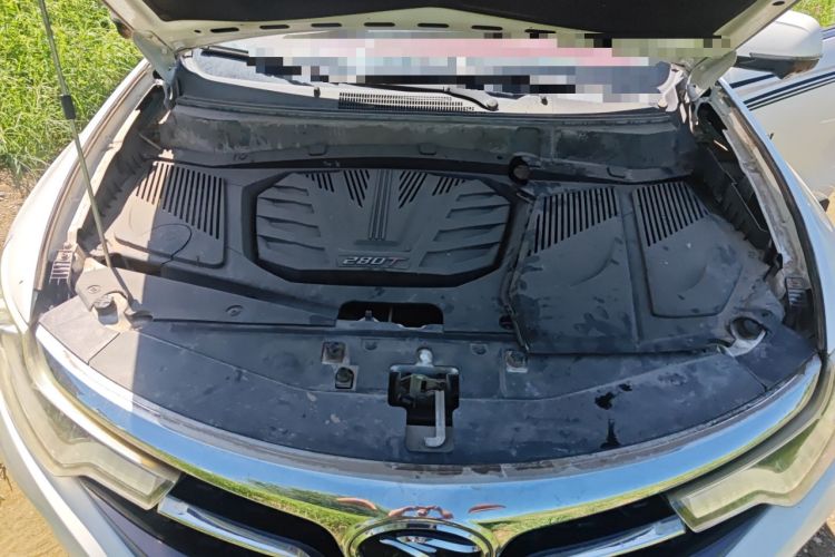 Used Soueast DX7 2018 Prime 1.8T DCT Flagship Model China V Standard Engine Bay