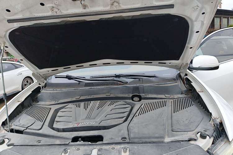 Used Soueast DX7 2018 Classic Edition 1.5T Automatic Comfort Model China V Standard Engine Bay