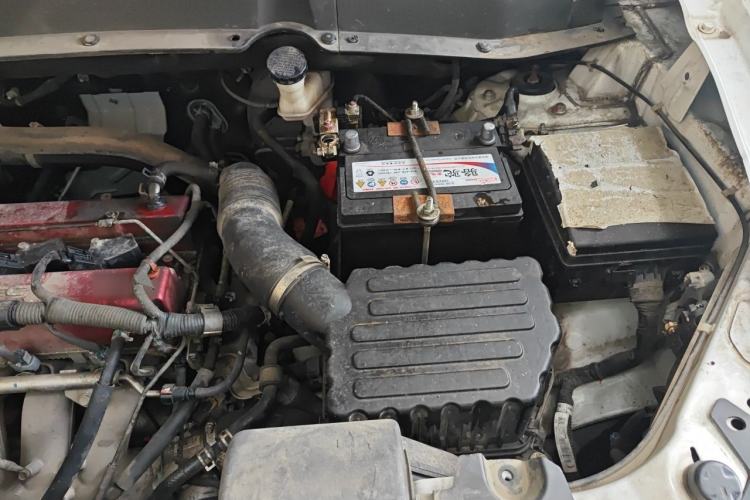 Used Soueast DX7 2018 Prime 1.8T DCT Prestige Model China V Standard Engine Bay Left