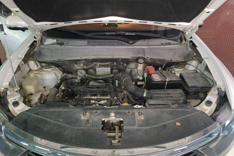 Used Soueast DX7 2018 1.5T Automatic Luxury Model Engine Bay