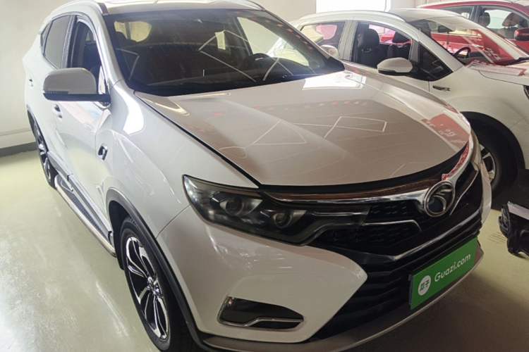 Used Soueast DX7 2018 Prime 1.5T Manual Smart Connect Starry Edition China V Standard Exterior 1