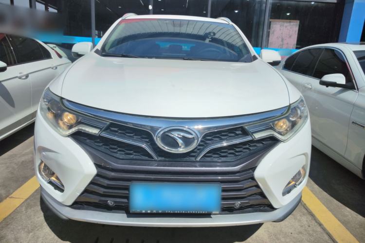 Used Soueast DX7 2018 Prime 1.5T Manual Smart Connect Starry Edition China V Standard Exterior 1
