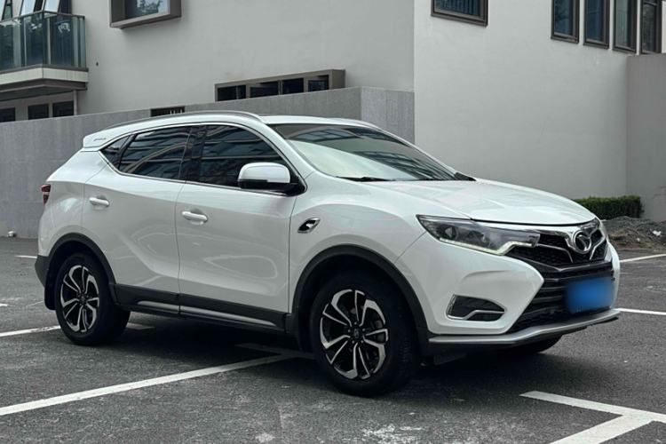 Used Soueast DX7 2018 Prime 1.5T Manual Smart Connect Starry Edition China V Standard Exterior 2