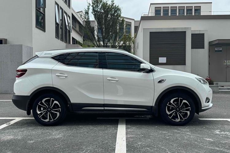 Used Soueast DX7 2018 Prime 1.5T Manual Smart Connect Starry Edition China V Standard Exterior 4