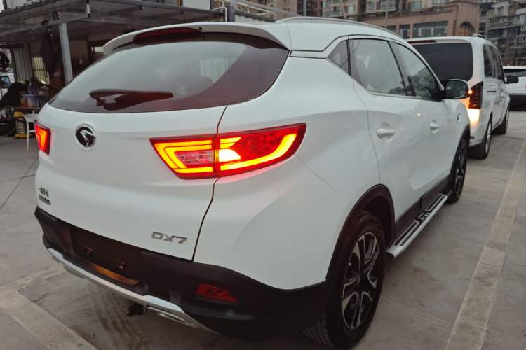 Used Soueast DX7 2018 1.5T Automatic Glory Edition Exterior 5