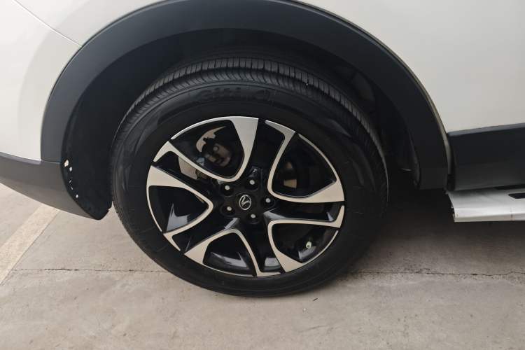 Used Soueast DX7 2018 1.5T Automatic Glory Edition Exterior 8