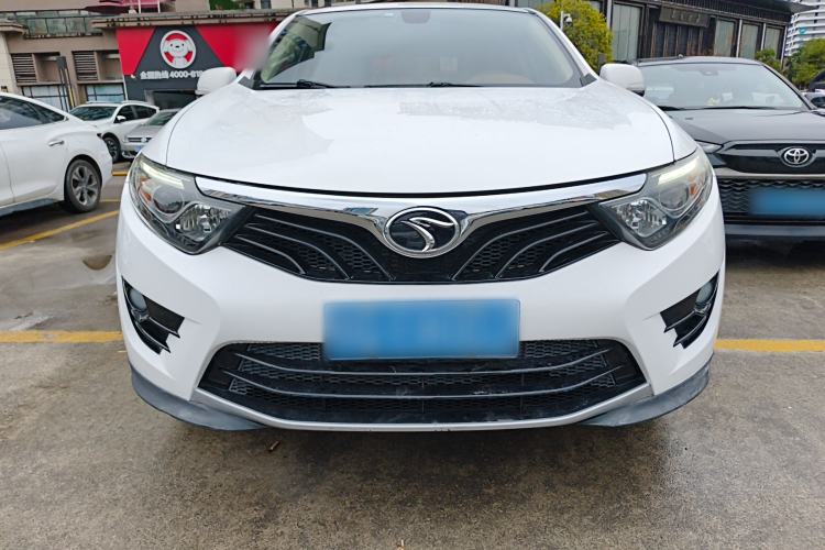 Used Soueast DX7 2018 Classic Edition 1.5T Automatic Comfort Model China V Standard Front