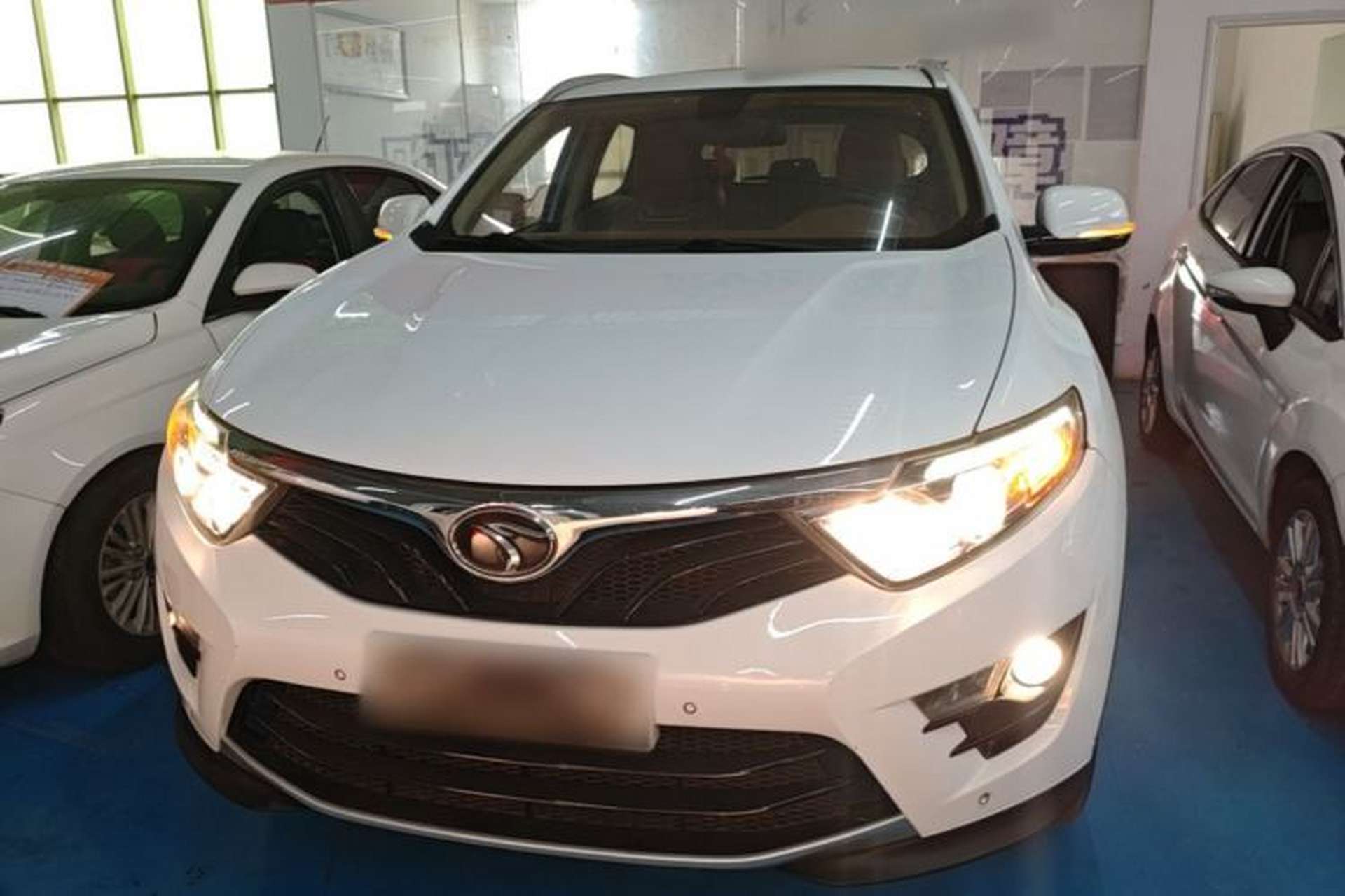 Used Soueast DX7 2018 1.5T Automatic Glory Edition Front