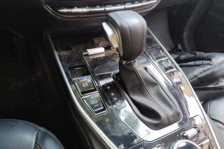 Used Soueast DX7 2018 Prime 1.5T Automatic Luxury Model China V Standard Gear Lever