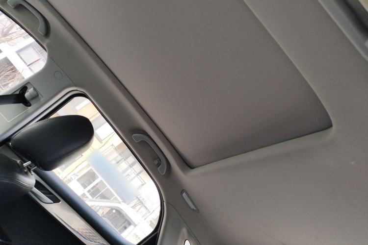 Used Soueast DX7 2018 Prime 1.5T Automatic Smart Connect Starry Sky Edition China V Standard Headliner