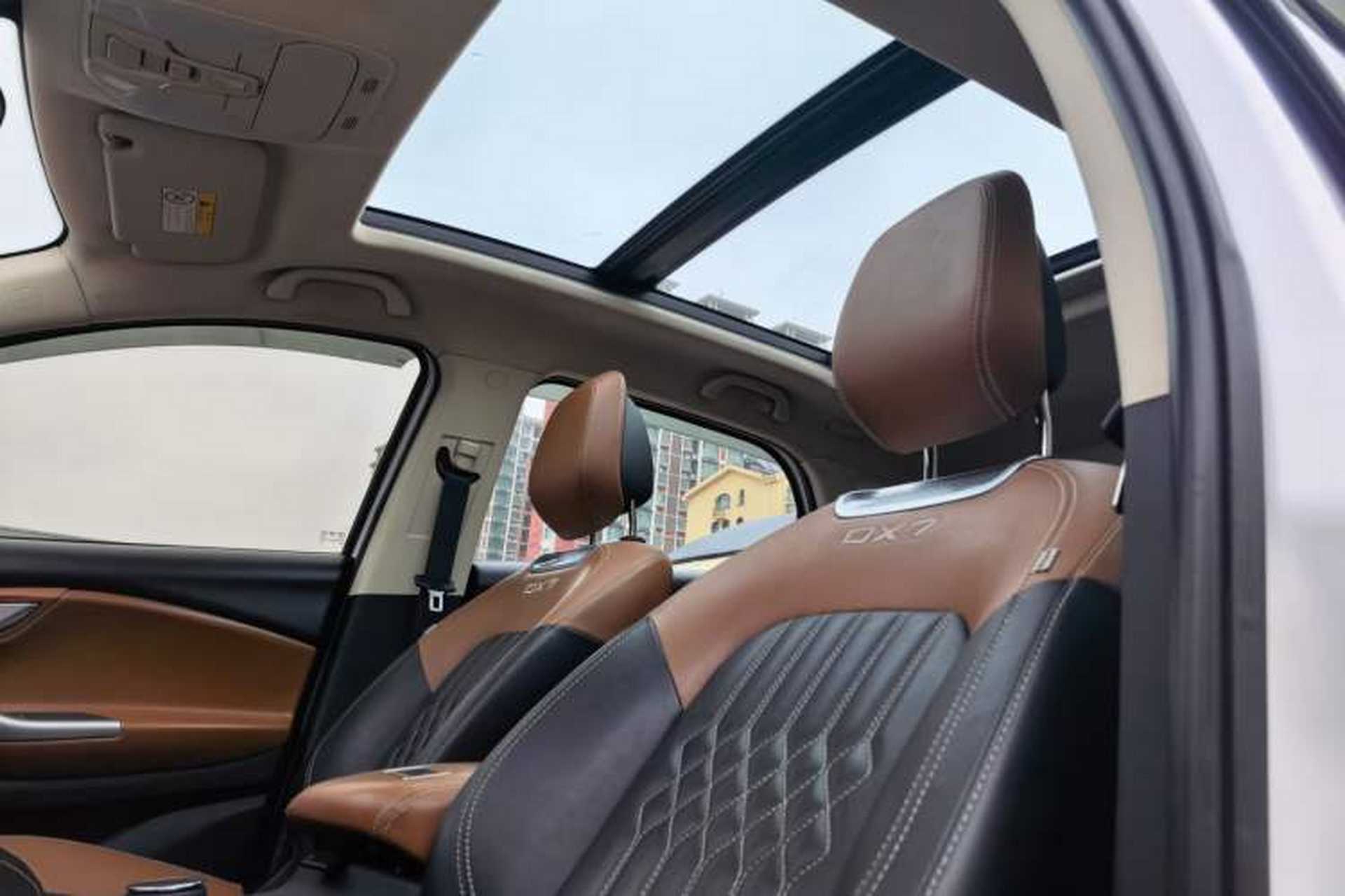 Used Soueast DX7 2018 1.5T Automatic Luxury Model Headliner