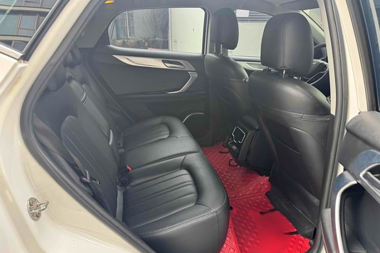 Used Soueast DX7 2018 Prime 1.5T Manual Smart Connect Starry Edition China V Standard Interior 10