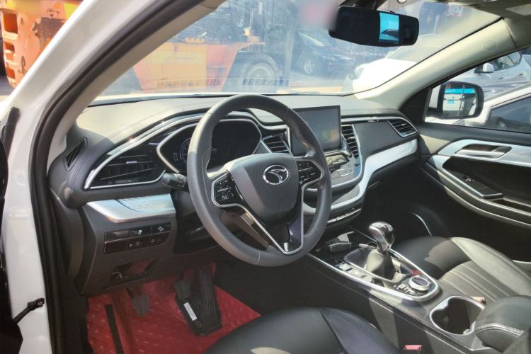 Used Soueast DX7 2018 Prime 1.5T Manual Smart Connect Starry Edition China V Standard Interior 2