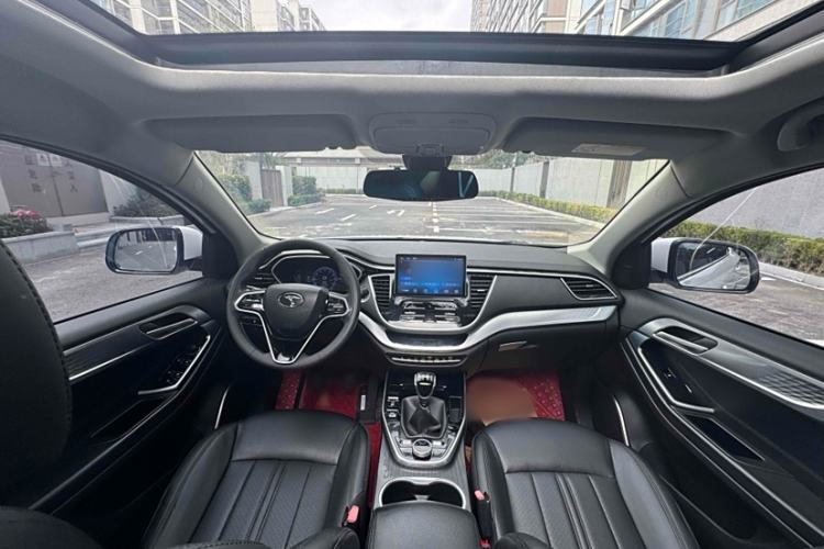 Used Soueast DX7 2018 Prime 1.5T Manual Smart Connect Starry Edition China V Standard Interior 2