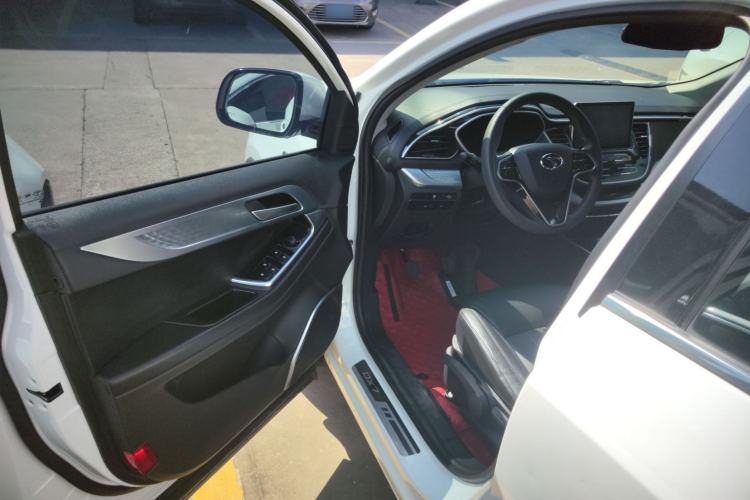 Used Soueast DX7 2018 Prime 1.5T Manual Smart Connect Starry Edition China V Standard Interior 3