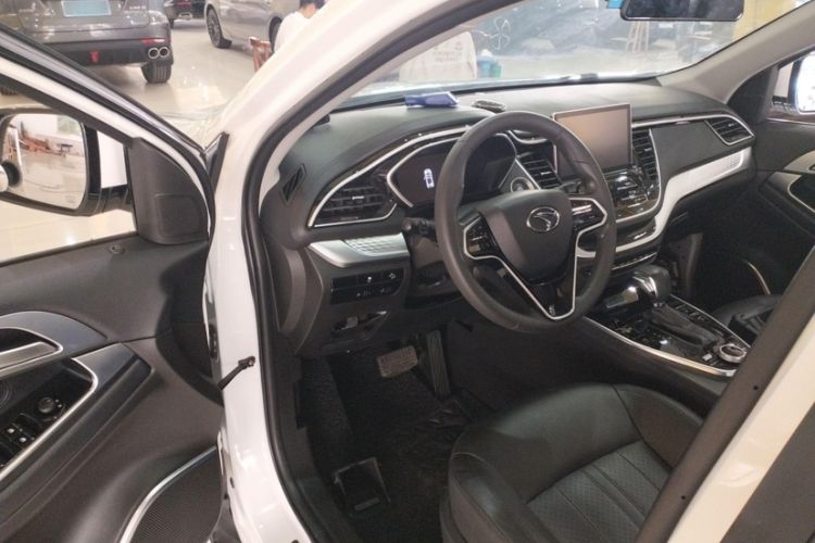 Used Soueast DX7 2018 Prime 1.5T Automatic Smart Connect Starry Sky Edition China V Standard Interior 4
