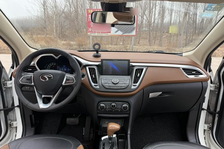 Used Soueast DX7 2018 1.5T Automatic Luxury Model Interior 7