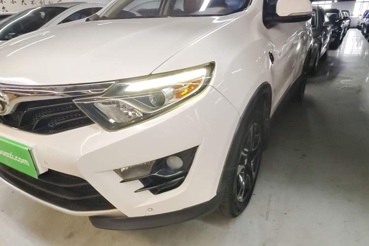 Used Soueast DX7 2018 1.5T Manual Triumph Edition Left Front Headlight