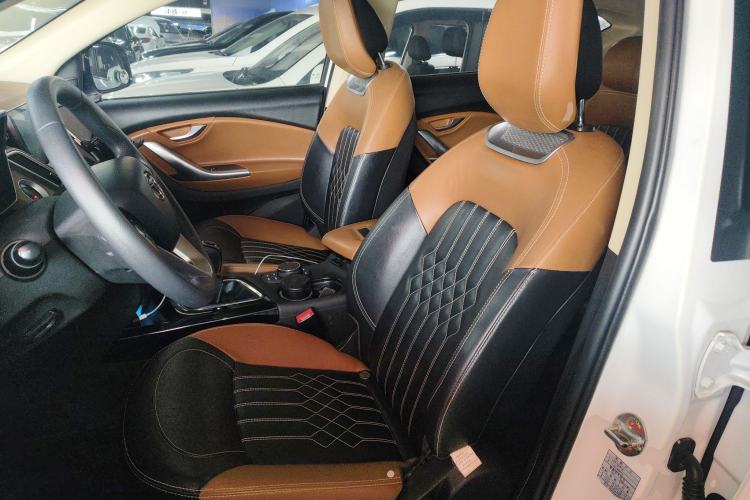 Used Soueast DX7 2018 1.5T Manual Triumph Edition Left Front Seat