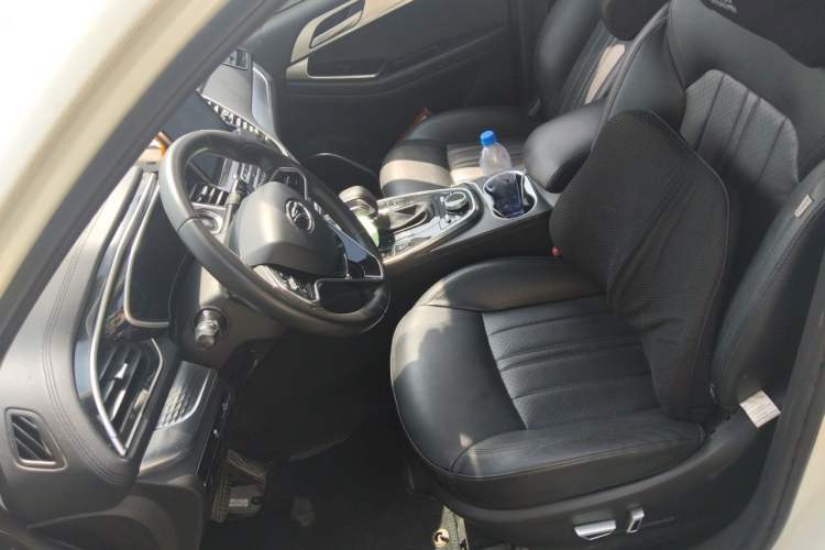Used Soueast DX7 2018 Prime 1.8T DCT Prestige Model China V Standard Left Front Seat