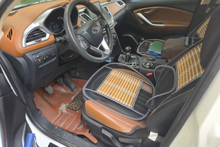 Used Soueast DX7 2018 2.0T Manual Luxury Version Left Front Seat