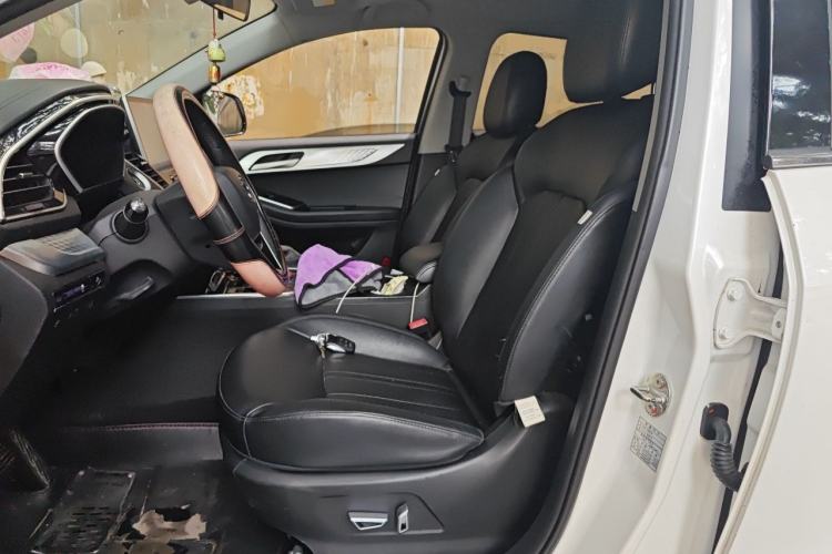 Used Soueast DX7 2018 Prime 1.8T DCT Prestige Model China V Standard Left Front Seat