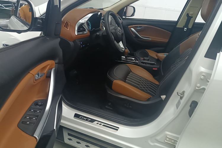 Used Soueast DX7 2018 1.5T Automatic Luxury Model Left Front Seat
