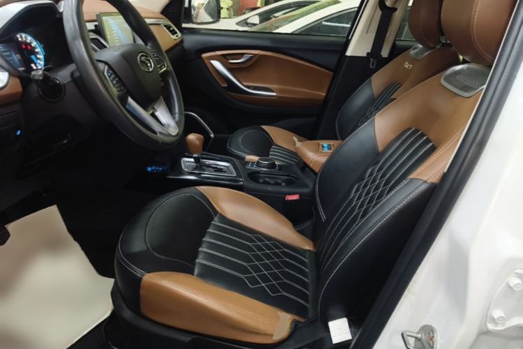 Used Soueast DX7 2018 1.5T Automatic Glory Edition Left Front Seat