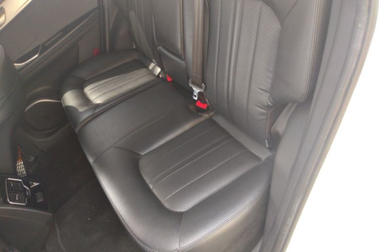 Used Soueast DX7 2018 Prime 1.8T DCT Prestige Model China V Standard Left Rear Seat