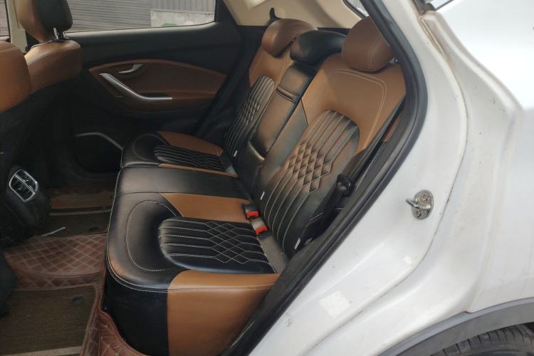 Used Soueast DX7 2018 1.5T Automatic Glory Edition Left Rear Seat