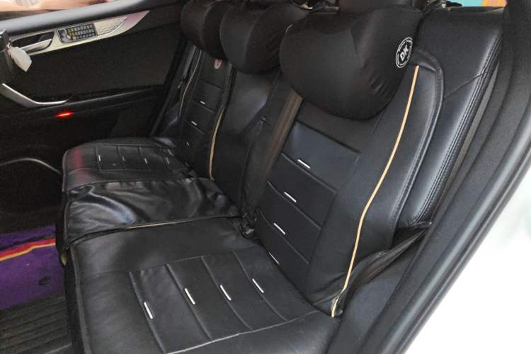 Used Soueast DX7 2018 Prime 1.5T Automatic Luxury Model China V Standard Left Rear Seat