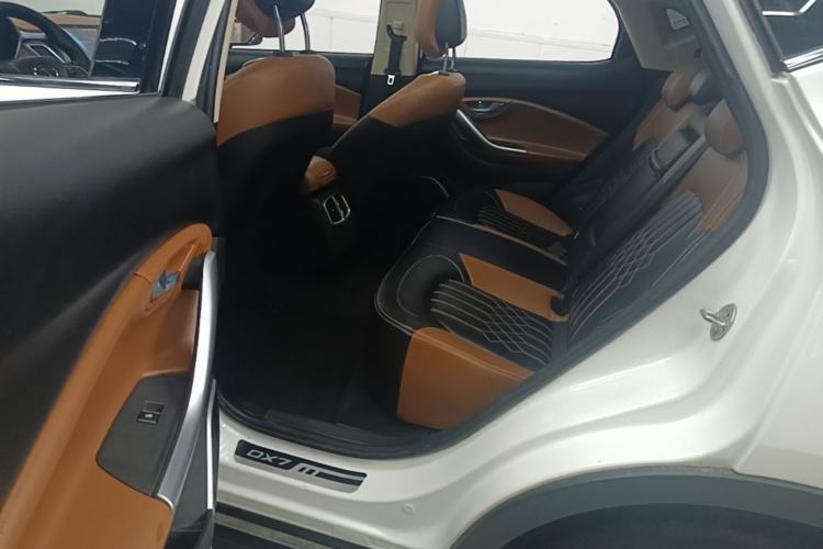 Used Soueast DX7 2018 1.5T Automatic Luxury Model Left Rear Seat