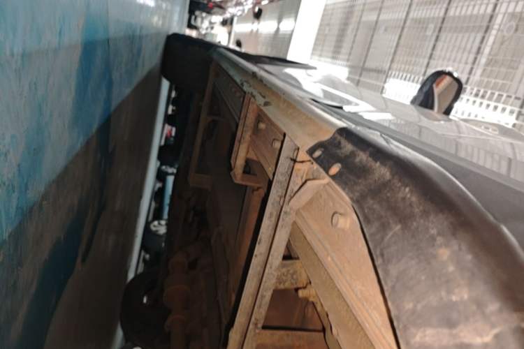 Used Soueast DX7 2018 1.5T Automatic Glory Edition Left Side Sill