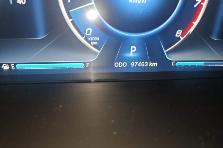 Used Soueast DX7 2018 Prime 1.8T DCT Flagship Model China V Standard Odometer Close Up