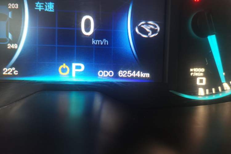 Used Soueast DX7 2018 1.5T Automatic Luxury Model Odometer Close Up