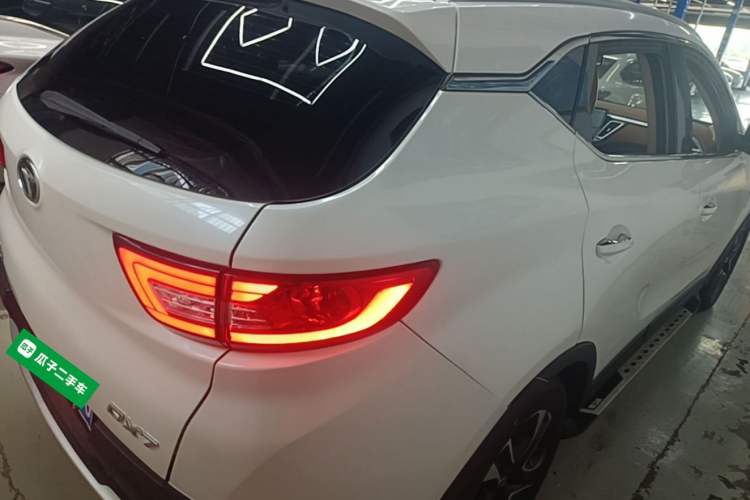 Used Soueast DX7 2018 1.5T Automatic Luxury Model Rear Right 45 Deg
