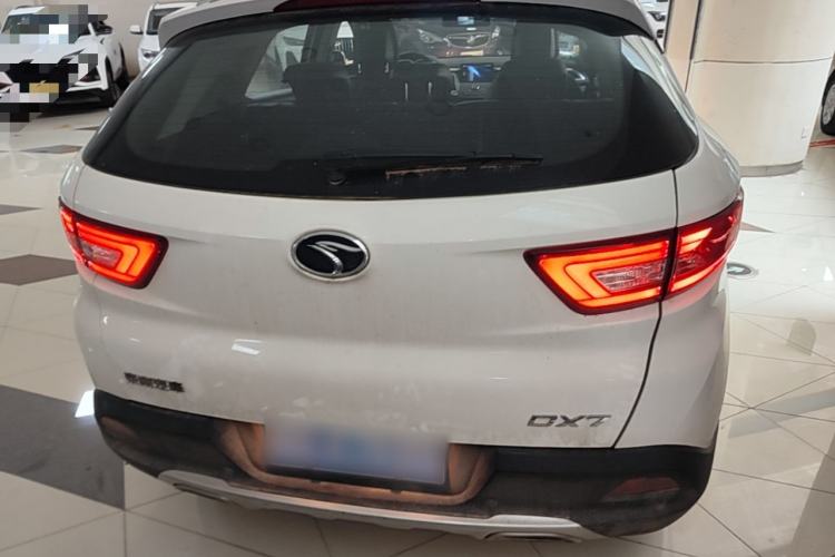 Used Soueast DX7 2018 1.5T Automatic Glory Edition Rear