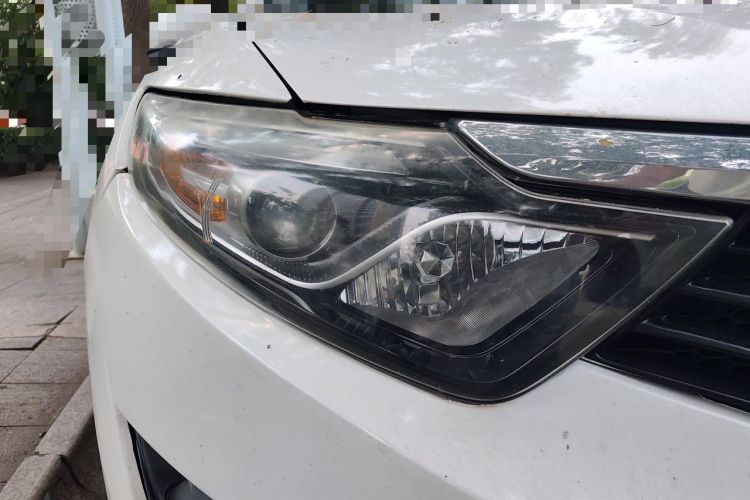 Used Soueast DX7 2018 1.5T Automatic Luxury Model Right Front Headlight