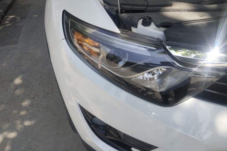 Used Soueast DX7 2018 1.5T Automatic Luxury Model Right Front Headlight