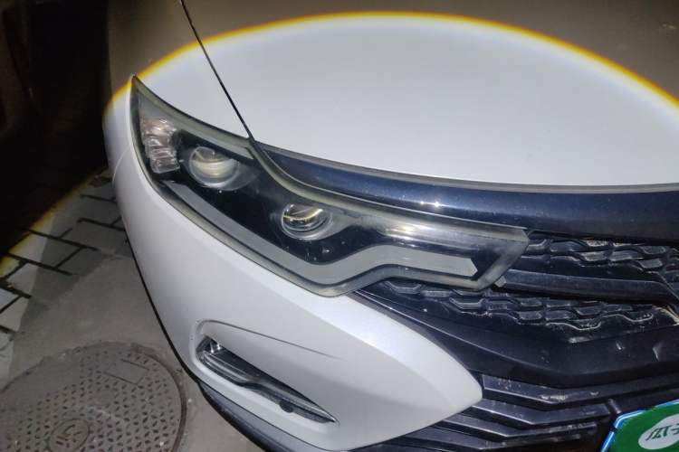 Used Soueast DX7 2018 Prime 1.8T DCT Prestige Model China V Standard Right Front Headlight
