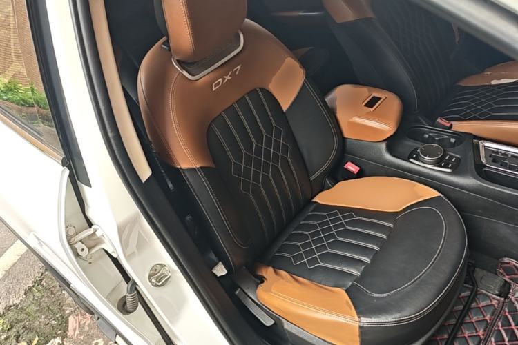 Used Soueast DX7 2018 1.5T Automatic Glory Edition Right Front Seat
