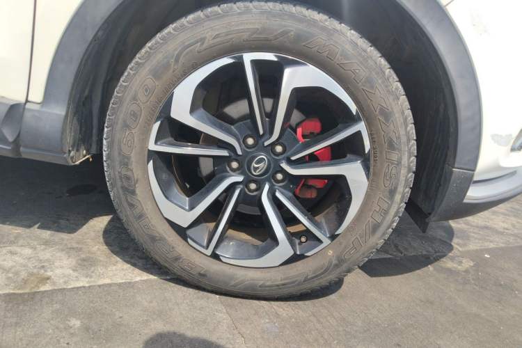 Used Soueast DX7 2018 Prime 1.8T DCT Prestige Model China V Standard Right Front Wheel Hub